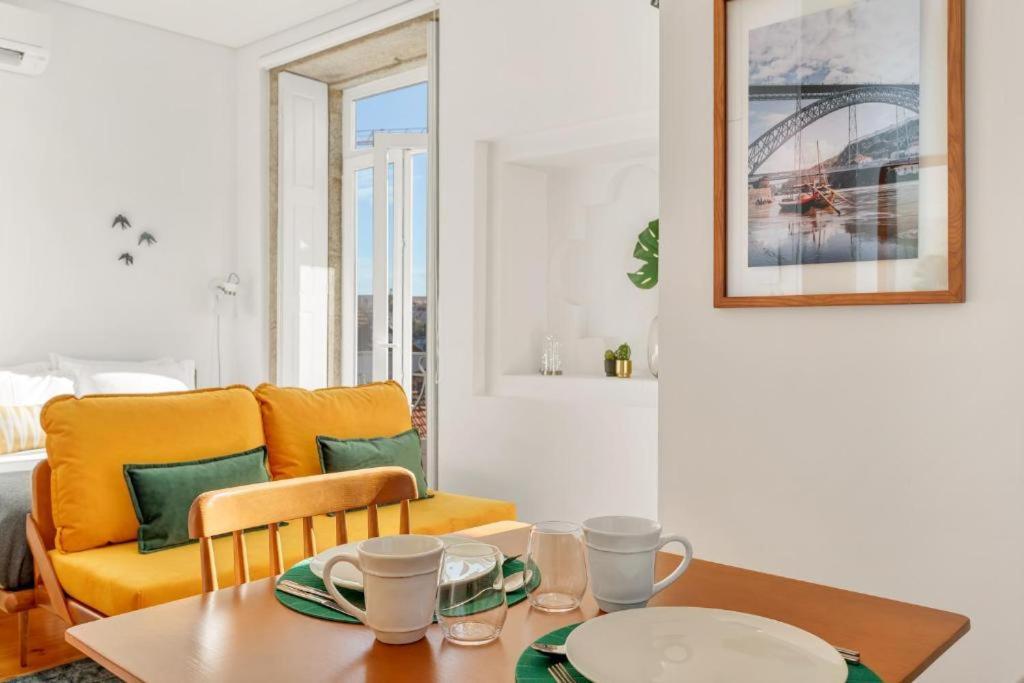Appartement Host Wise - Lovely Shinny Flats With Balcony - Clerigos