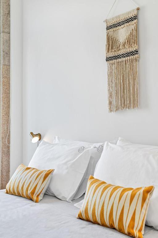 Appartement Host Wise - Lovely Shinny Flats With Balcony - Clerigos Oporto