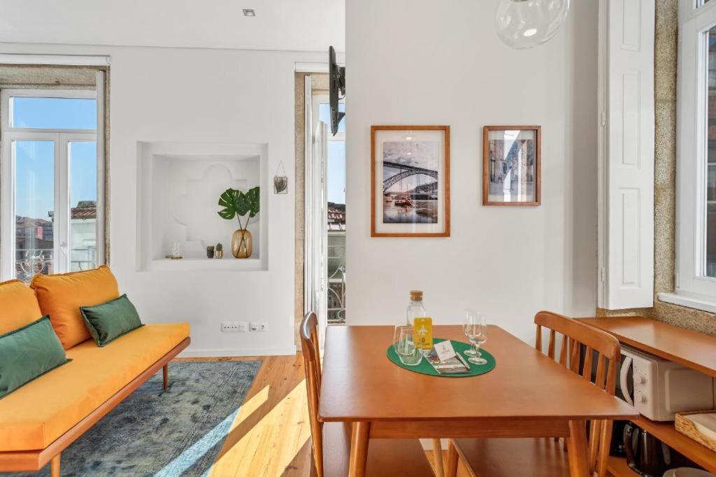 Host Wise - Lovely Shinny Flats With Balcony - Clerigos Appartement *